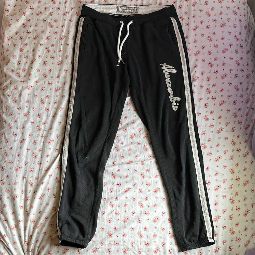 Abercrombie & Fitch Black and White Joggers